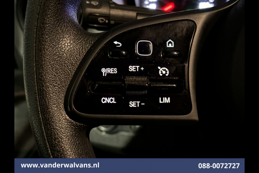 Mercedes-Benz Sprinter 317 CDI 170pk L3H2 Euro6 Airco | Camera | Apple Carplay | Cruisecontrol | Stoelverwarming Android Auto, Chauffeursstoel, 270 Graden Achterdeuren, Bijrijdersbank