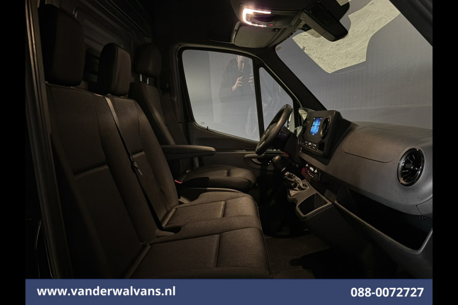 Mercedes-Benz Sprinter 317 CDI 170pk L3H2 Euro6 Airco | Camera | Apple Carplay | Cruisecontrol | Stoelverwarming Android Auto, Chauffeursstoel, 270 Graden Achterdeuren, Bijrijdersbank