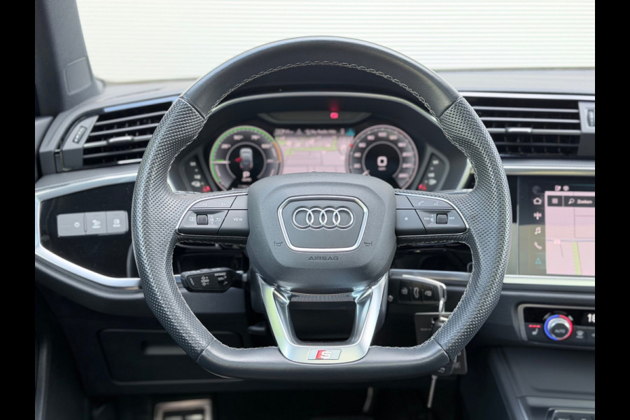 Audi Q3 Sportback 45 TFSI e S Edition Pano/Camera/AppleCar
