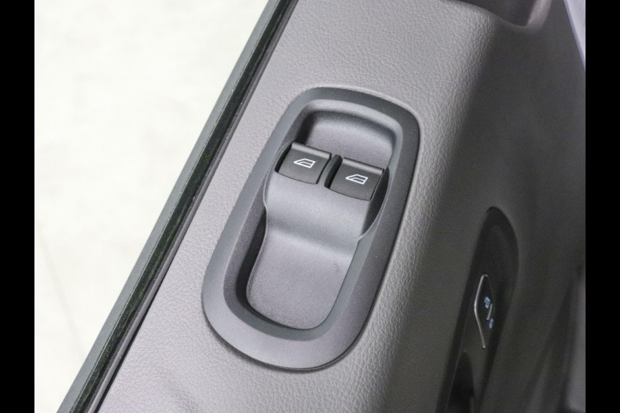 Ford Transit 310 2.0 TDCI L2H2 Trend Automaat Airco Bluetooth Camera Cruise Control Trekhaak