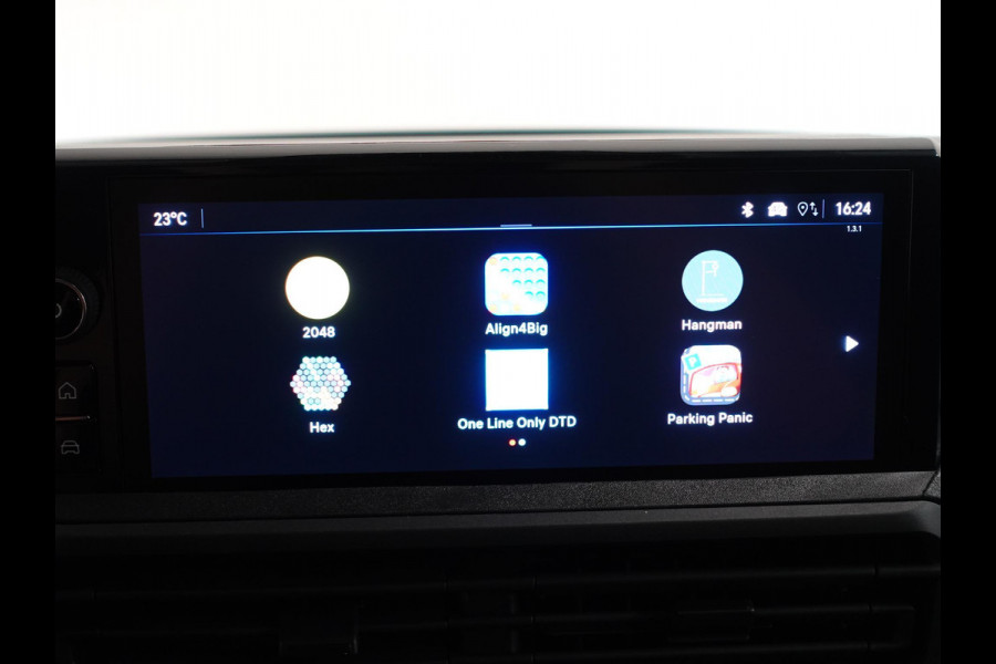 Opel Vivaro 2.0 Diesel 180 S&S L3 Automaat Dubbele Cabine 2 schuifdeuren Apple CarPlay Navigatie Climate Control Camera Cruise Control Trekhaak lichtmetalen velgen
