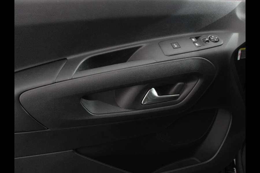 Opel Combo 1.5 BlueHDi 130 S&S L2 Automaat Apple Carplay Navigatie Trekhaak Airco Camera Cruise Control Parkeersensoren