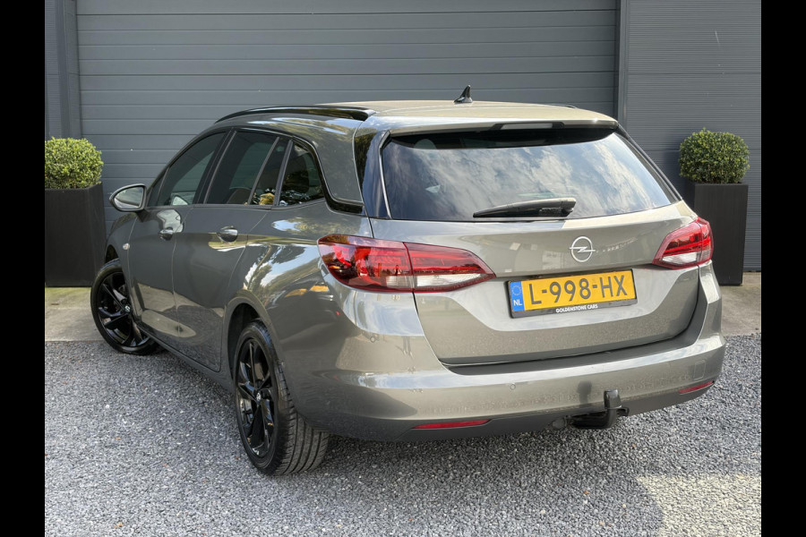 Opel Astra Sports Tourer 1.2 Ultimate ✓146pk✓Carplay✓Camera✓Stoelverw✓Stuurverw✓Keyless✓Pdc V+A✓Alcantara-Leder✓Clima✓Cruise✓6 Bak✓Rijstrooksensor✓Dodehoeksensor✓17''Lm velgen✓N.A.P✓Apk tot 11-2028