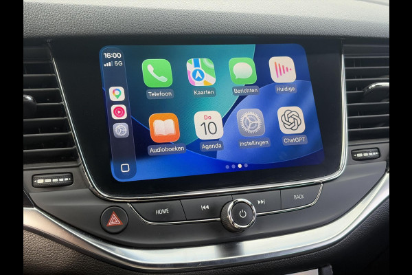 Opel Astra Sports Tourer 1.2 Ultimate ✓146pk✓Carplay✓Camera✓Stoelverw✓Stuurverw✓Keyless✓Pdc V+A✓Alcantara-Leder✓Clima✓Cruise✓6 Bak✓Rijstrooksensor✓Dodehoeksensor✓17''Lm velgen✓N.A.P✓Apk tot 11-2028