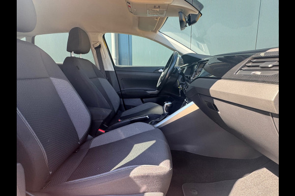 Volkswagen Taigo 1.0 TSI AUTOMAAT* Navigatie * Parkeersensoren * Adaptieve Cruise Control *