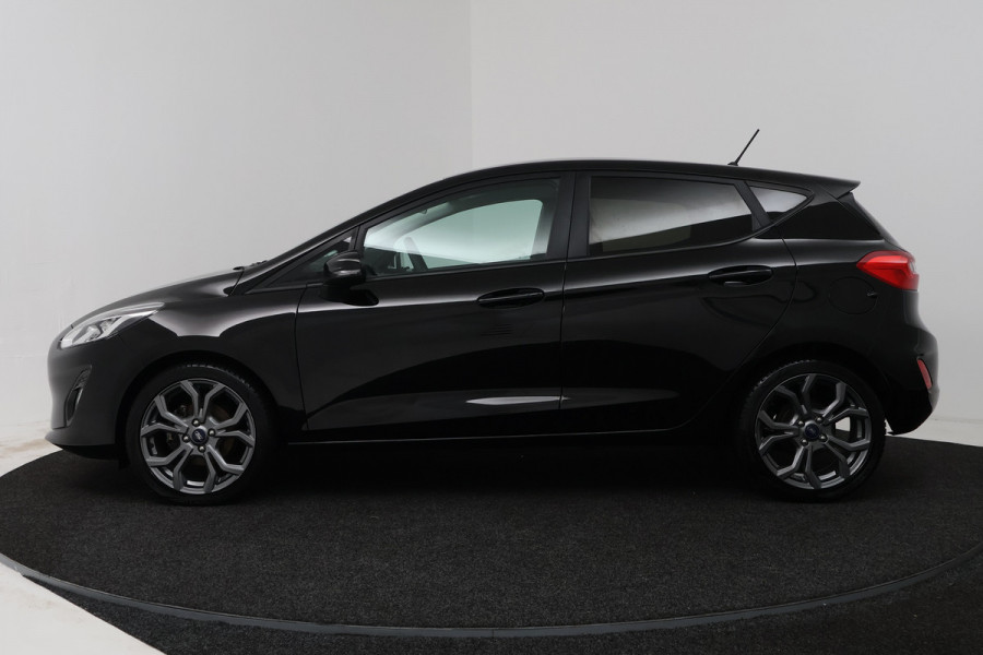Ford Fiesta 1.0 EcoBoost Titanium (NAVIGATIE, CRUISE CONTROL, PARKEERSENSOREN)