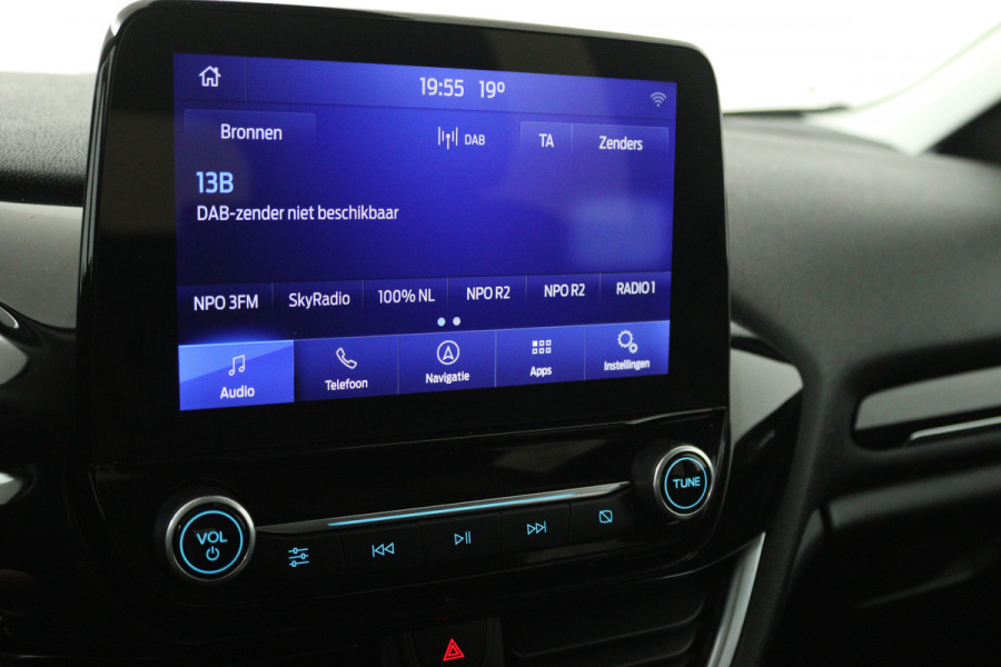 Ford Fiesta 1.0 EcoBoost Titanium (NAVIGATIE, CRUISE CONTROL, PARKEERSENSOREN)