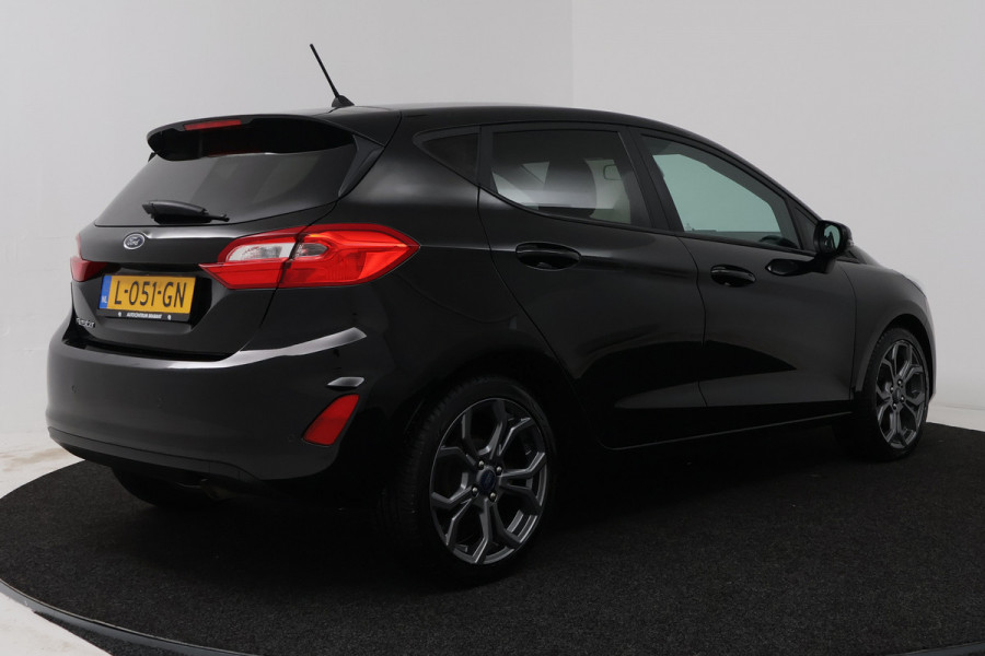Ford Fiesta 1.0 EcoBoost Titanium (NAVIGATIE, CRUISE CONTROL, PARKEERSENSOREN)
