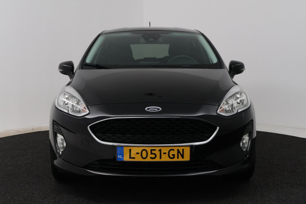 Ford Fiesta 1.0 EcoBoost Titanium (NAVIGATIE, CRUISE CONTROL, PARKEERSENSOREN)