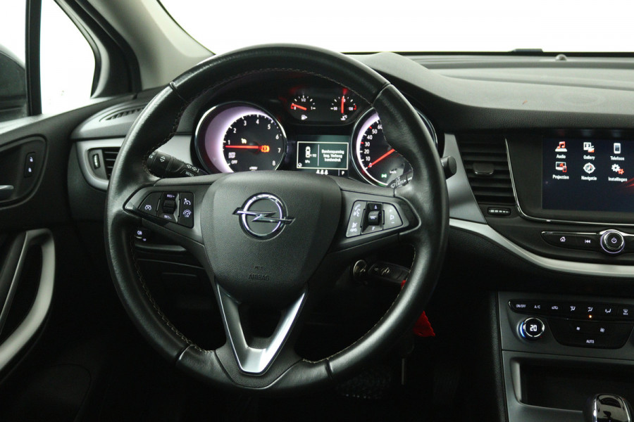 Opel Astra Sports Tourer 1.4 Turbo 120 Jaar Edition (NAVIGATIE, CRUISE CONTROL, PARKEERSENSOREN)
