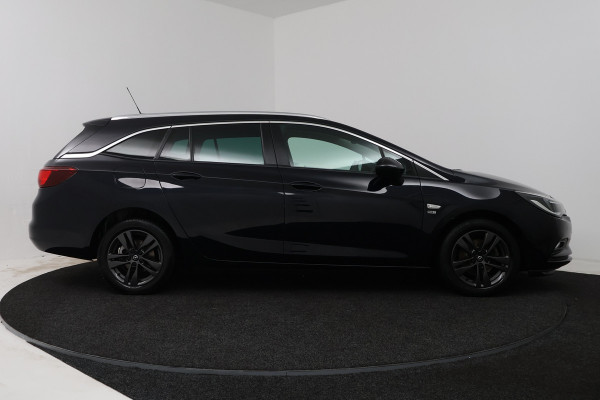 Opel Astra Sports Tourer 1.4 Turbo 120 Jaar Edition (NAVIGATIE, CRUISE CONTROL, PARKEERSENSOREN)