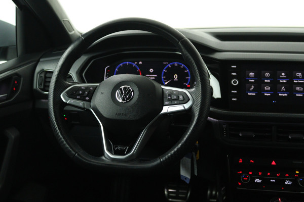 Volkswagen T-Cross 1.0 TSI Style (CAMERA, STOELVERWARMING, CRUISE ADAPTIEF, PARKEERSENSOREN)