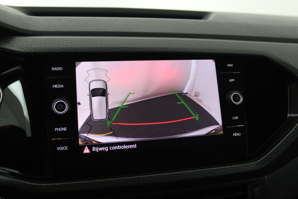 Volkswagen T-Cross 1.0 TSI Style (CAMERA, STOELVERWARMING, CRUISE ADAPTIEF, PARKEERSENSOREN)