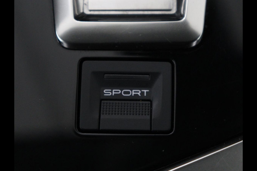 Peugeot 5008 1.2 PureTech Allure | 7p | Trekhaak | Carplay | Camera | Elektrische kofferbak | Cruise control | Navigatie | Stoelverwarming | LED | Sfeerverlichting | Automaat | Half leer