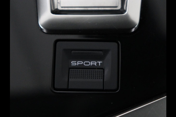 Peugeot 5008 1.2 PureTech Allure | 7p | Trekhaak | Carplay | Camera | Elektrische kofferbak | Cruise control | Navigatie | Stoelverwarming | LED | Sfeerverlichting | Automaat | Half leer