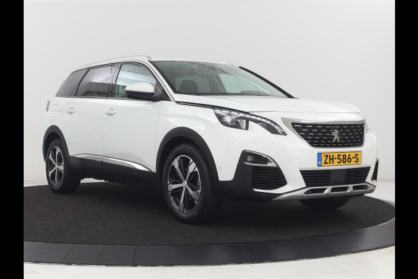 Peugeot 5008 1.2 PureTech Allure | 7p | Trekhaak | Carplay | Camera | Elektrische kofferbak | Cruise control | Navigatie | Stoelverwarming | LED | Sfeerverlichting | Automaat | Half leer
