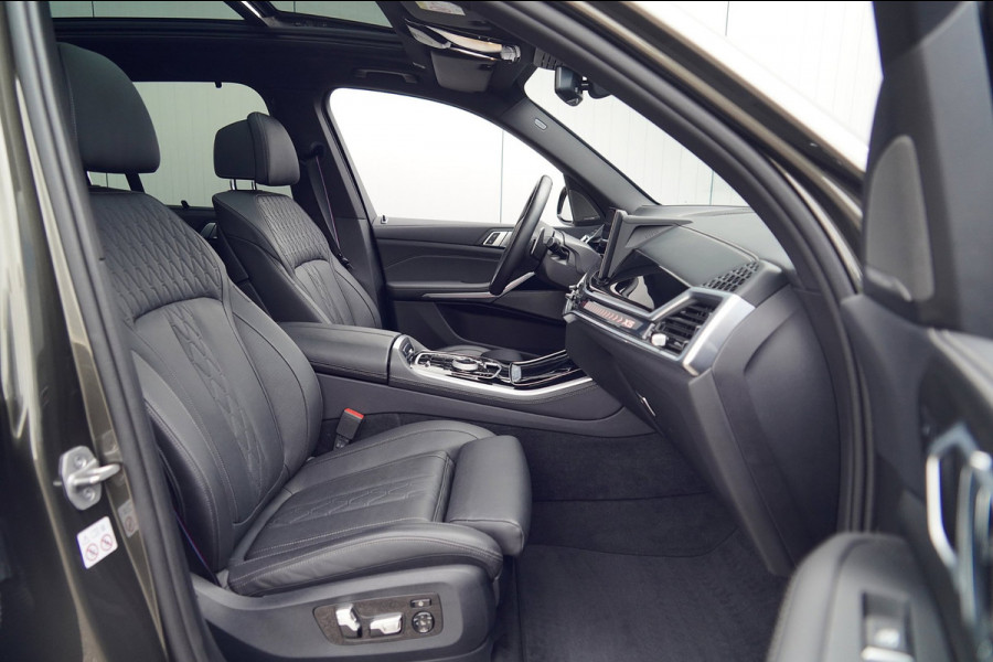 BMW X5 XDrive50e / M Sportpakket Pro / Manhattan met. / Pano / Head-Up / Softclose / Harman/Kardon Surround