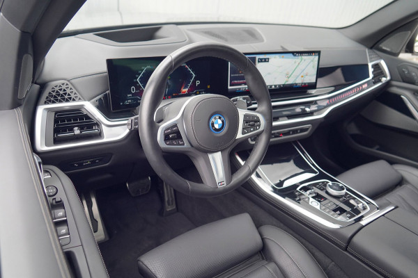 BMW X5 XDrive50e / M Sportpakket Pro / Manhattan met. / Pano / Head-Up / Softclose / Harman/Kardon Surround