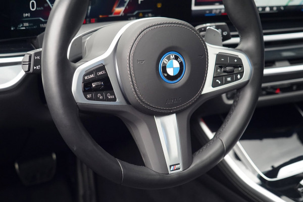BMW X5 XDrive50e / M Sportpakket Pro / Manhattan met. / Pano / Head-Up / Softclose / Harman/Kardon Surround