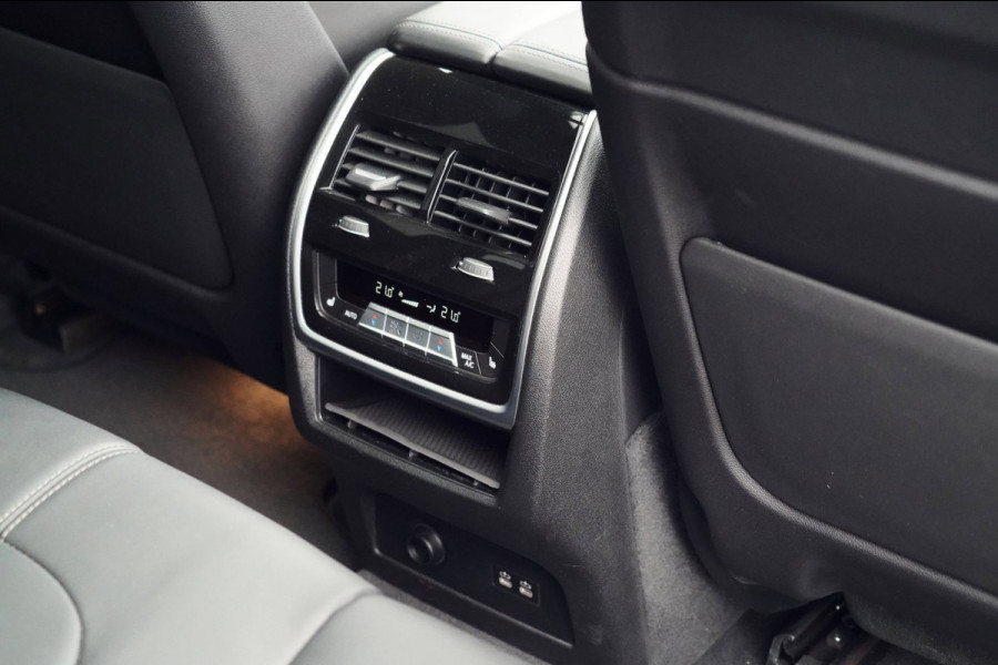 BMW X5 XDrive50e / M Sportpakket Pro / Manhattan met. / Pano / Head-Up / Softclose / Harman/Kardon Surround