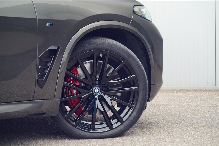BMW X5 XDrive50e / M Sportpakket Pro / Manhattan met. / Pano / Head-Up / Softclose / Harman/Kardon Surround