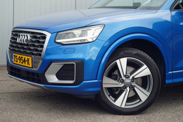 Audi Q2 1.4 TFSI CoD limited / 113dkm NAP / Navi / Cruise / NL-Auto / Arablau Kristall Metallic