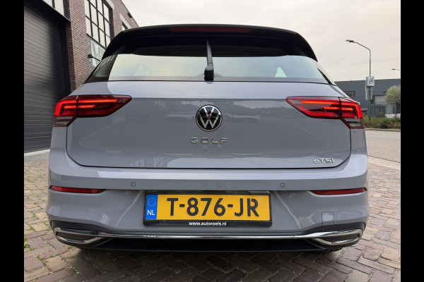 Volkswagen Golf 1.4 eHybrid Style / 204 PK / Camera / Comfort-Winter-Multimedia PAKKET / NAVI / 1e Eigenaar / NED-Golf