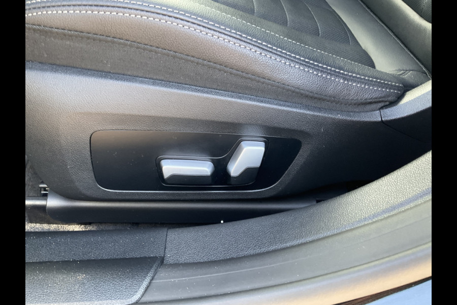 BMW i4 M50 M-Sport 84kWh 544PK sOH 95% Pano Laser HUD Harman/Kardon Elek.Trekhaak Leer BOMVOL!