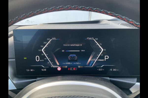 BMW i4 M50 M-Sport 84kWh 544PK sOH 95% Pano Laser HUD Harman/Kardon Elek.Trekhaak Leer BOMVOL!