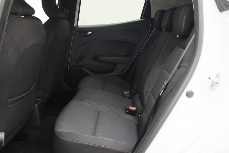 Renault Clio 1.0 TCe Zen Apple CarPlay, Cruise, LED, Navi, PDC, Trekhaak, 16"