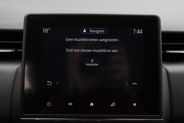 Renault Clio 1.0 TCe Zen Apple CarPlay, Cruise, LED, Navi, PDC, Trekhaak, 16"