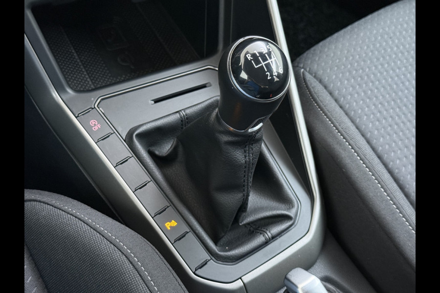 Volkswagen Polo 1.0TGI CNG 5Drs Adap.Cruise Apple Carplay Android Auto Navi Pdc Comfortline Telefoon draadloos oplaadbaar Isofix DAB Bluetooth Executive pakket Licht- en zichtpakket 1e Eigenaar Dealeronderhouden Origineel Nederlandse Auto