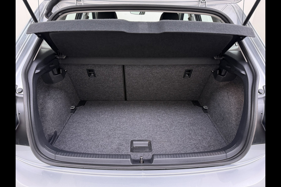 Volkswagen Polo 1.0TGI CNG 5Drs Adap.Cruise Apple Carplay Android Auto Navi Pdc Comfortline Telefoon draadloos oplaadbaar Isofix DAB Bluetooth Executive pakket Licht- en zichtpakket 1e Eigenaar Dealeronderhouden Origineel Nederlandse Auto