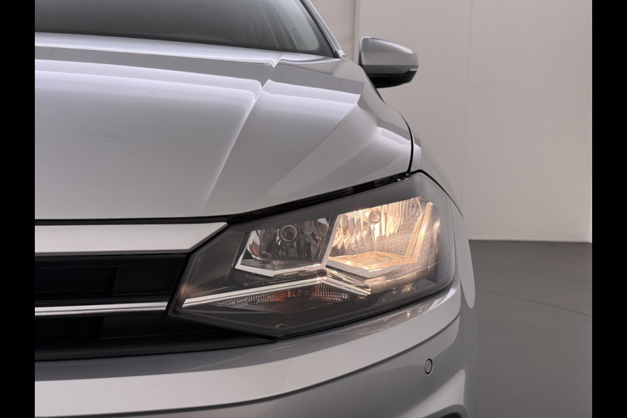 Volkswagen Polo 1.0TGI CNG 5Drs Adap.Cruise Apple Carplay Android Auto Navi Pdc Comfortline Telefoon draadloos oplaadbaar Isofix DAB Bluetooth Executive pakket Licht- en zichtpakket 1e Eigenaar Dealeronderhouden Origineel Nederlandse Auto