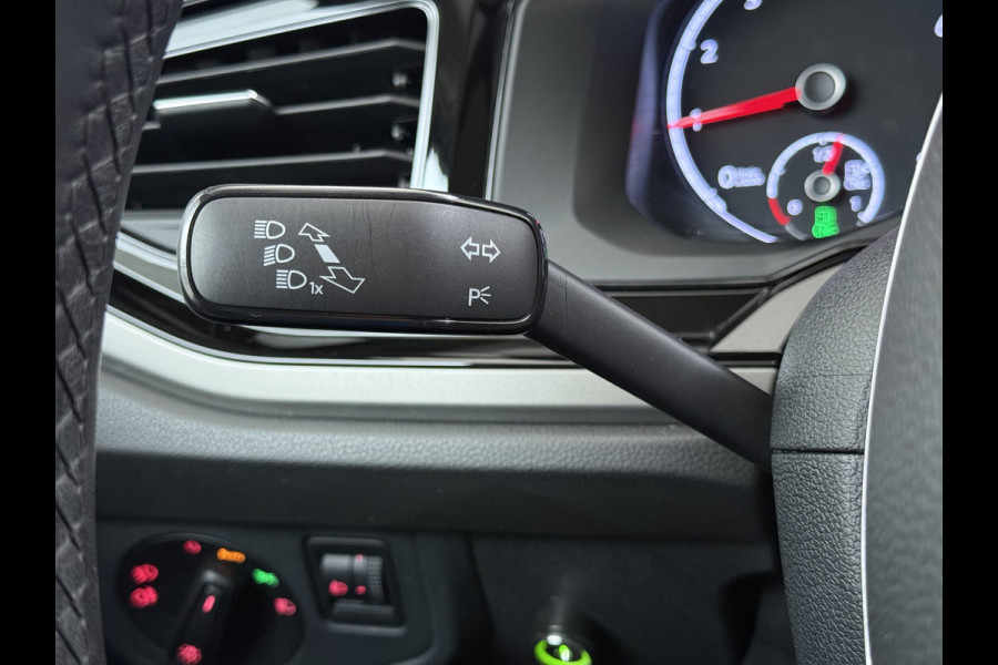 Volkswagen Polo 1.0TGI CNG 5Drs Adap.Cruise Apple Carplay Android Auto Navi Pdc Comfortline Telefoon draadloos oplaadbaar Isofix DAB Bluetooth Executive pakket Licht- en zichtpakket 1e Eigenaar Dealeronderhouden Origineel Nederlandse Auto