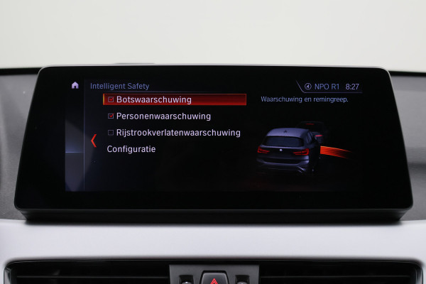 BMW X1 xDrive20i Executive Edition LED, Apple Carplay, Head-Up, Camera, Trekhaak, DAB