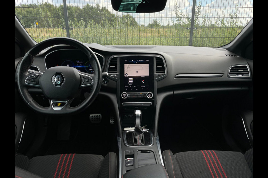 Renault Mégane 1.6 E-Tech Plug-In Hybrid 160 R.S. Line | Camera | PDC | Keyless |