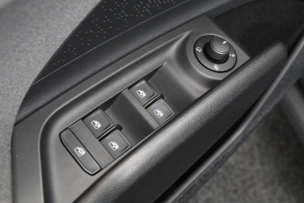 Škoda ENYAQ iV 60 180 PK, SOH 93 %, Panoramadak, Camera, Carplay, Memory, Keyless