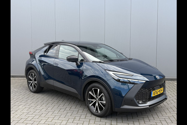 Toyota C-HR 1.8 Hybrid 140PK First Edition Bi-Tone/Winter-pack/Gr.-navigatie/Elektr.klep/Camera/Adapt.-cruise
