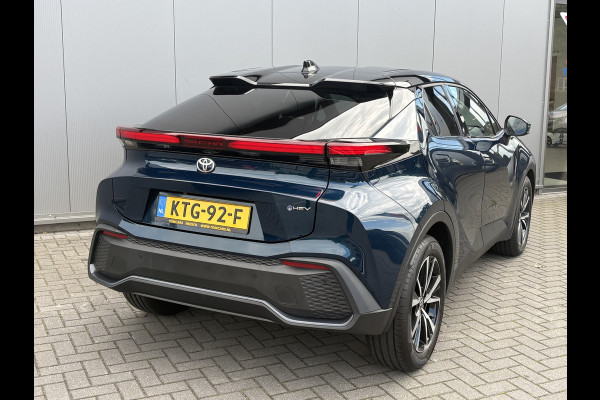 Toyota C-HR 1.8 Hybrid 140PK First Edition Bi-Tone/Winter-pack/Gr.-navigatie/Elektr.klep/Camera/Adapt.-cruise