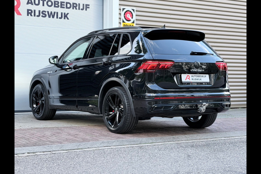 Volkswagen Tiguan 1.5 TSI R-Line Pano/Keylesa/Camera