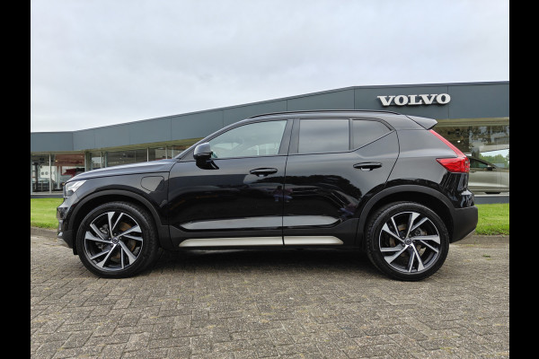 Volvo XC40 T5 262PK Recharge R-Design | Trekhaak | H&K | ACC | Pano | Keyless | Carplay |