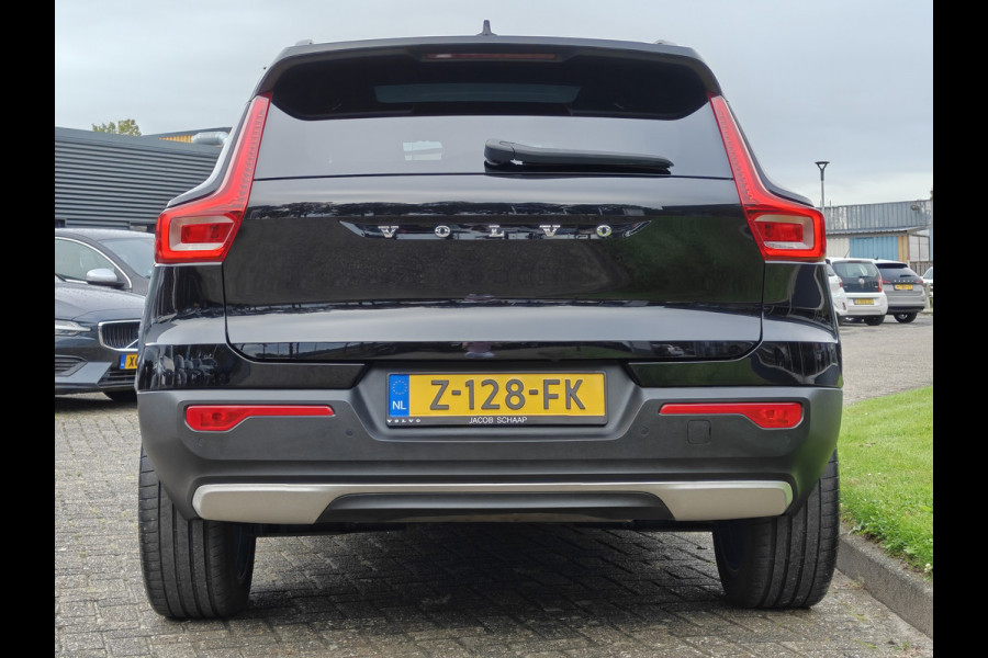 Volvo XC40 T5 262PK Recharge R-Design | Trekhaak | H&K | ACC | Pano | Keyless | Carplay |