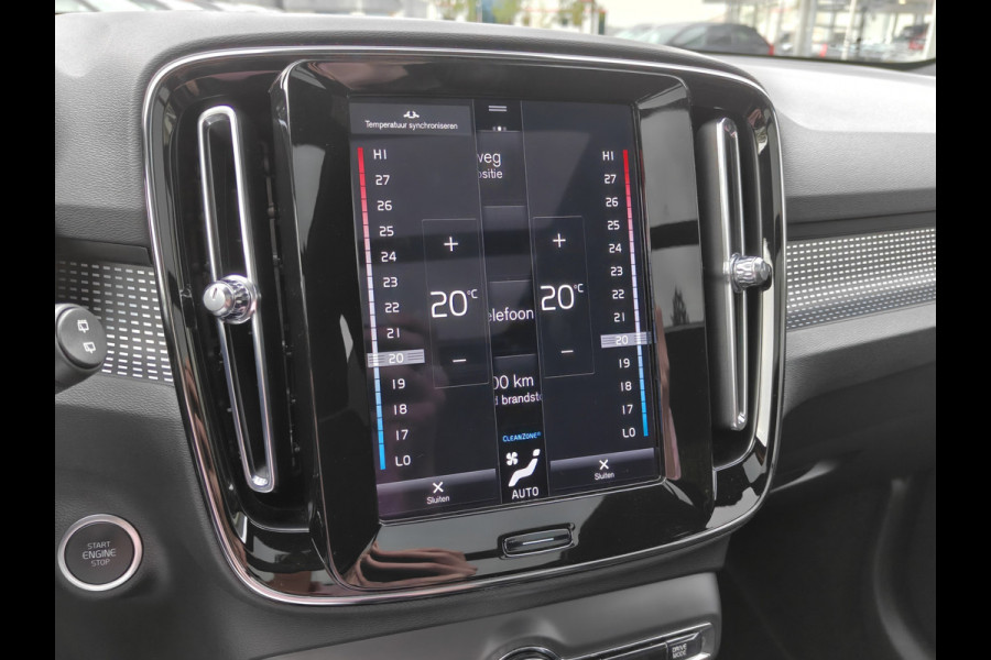 Volvo XC40 T5 262PK Recharge R-Design | Trekhaak | H&K | ACC | Pano | Keyless | Carplay |