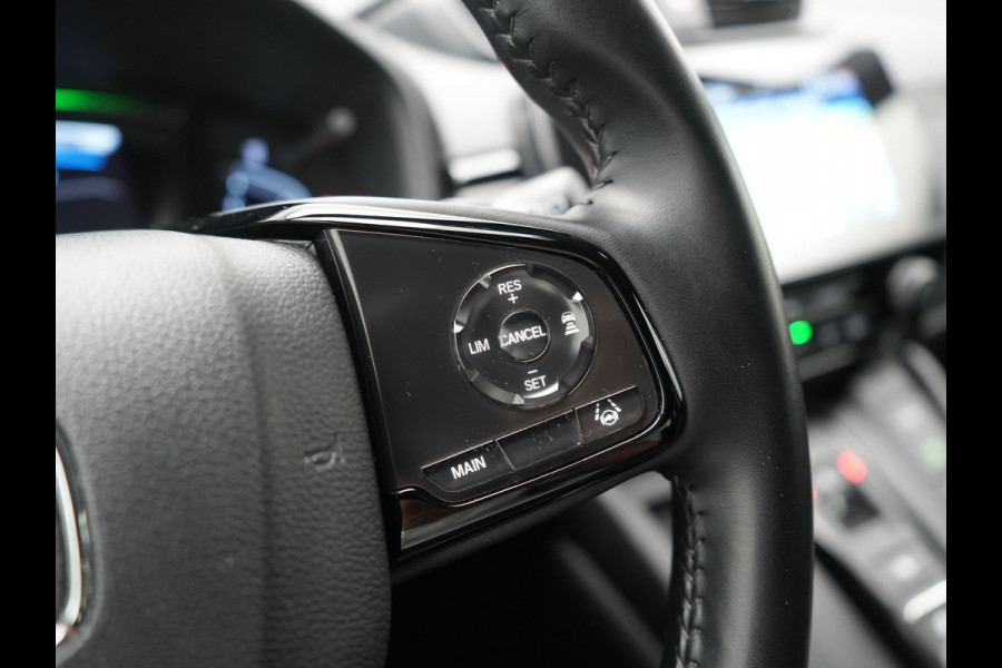Honda CR-V 2.0 Black Edition MHEV 215pk Dealer O.H | Trekhaak Afn. | Adaptive Cruise | Camera | Lederen Sportstoelen Verwarmd | Keyless | Navigatie | DAB |  20"L.M