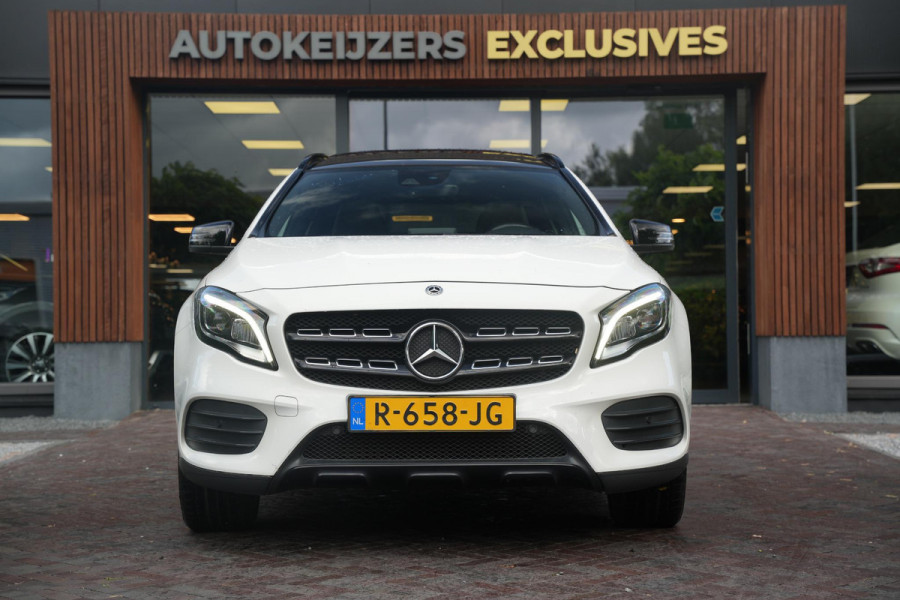 Mercedes-Benz GLA 200 Premium Plus AMG Panoramadak Carplay Leer/Alcantara Cruise Clima