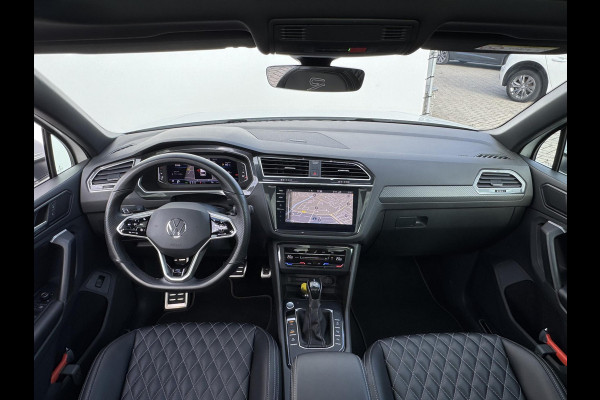 Volkswagen Tiguan 1.5 TSI R-Line Business+ NL-AUTO | PANODAK | LEDER | TREKHAAK| LED VERLICHTING