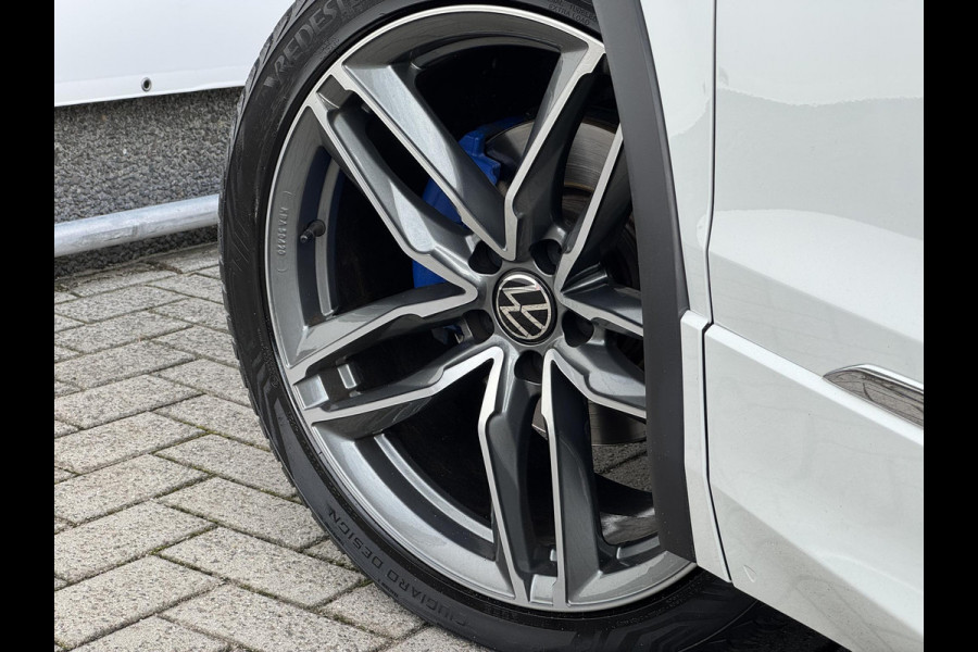 Volkswagen Tiguan 1.5 TSI R-Line Business+ NL-AUTO | PANODAK | LEDER | TREKHAAK| LED VERLICHTING
