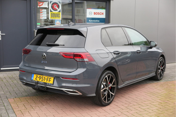 Volkswagen Golf 1.4 eHybrid 245pk GTE ,SOH 93%. Trekhaak afneembaar,ACC, PDC, Virtual cockpit,Navi, DAB+ , Carplay , Zwarte hemelbekleding, 18"LMV etc.