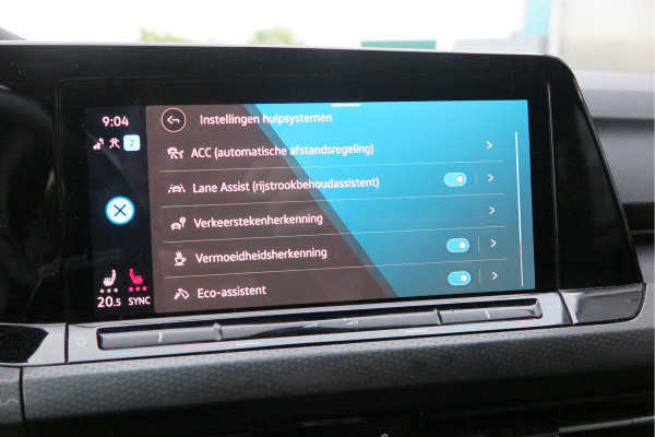 Volkswagen Golf 1.4 eHybrid 245pk GTE ,SOH 93%. Trekhaak afneembaar,ACC, PDC, Virtual cockpit,Navi, DAB+ , Carplay , Zwarte hemelbekleding, 18"LMV etc.